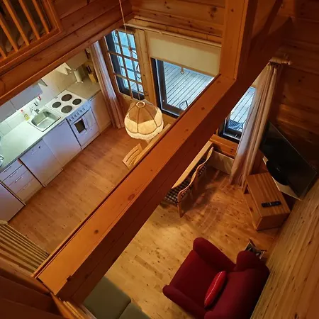 Kuerkoemmeli, Apartment *